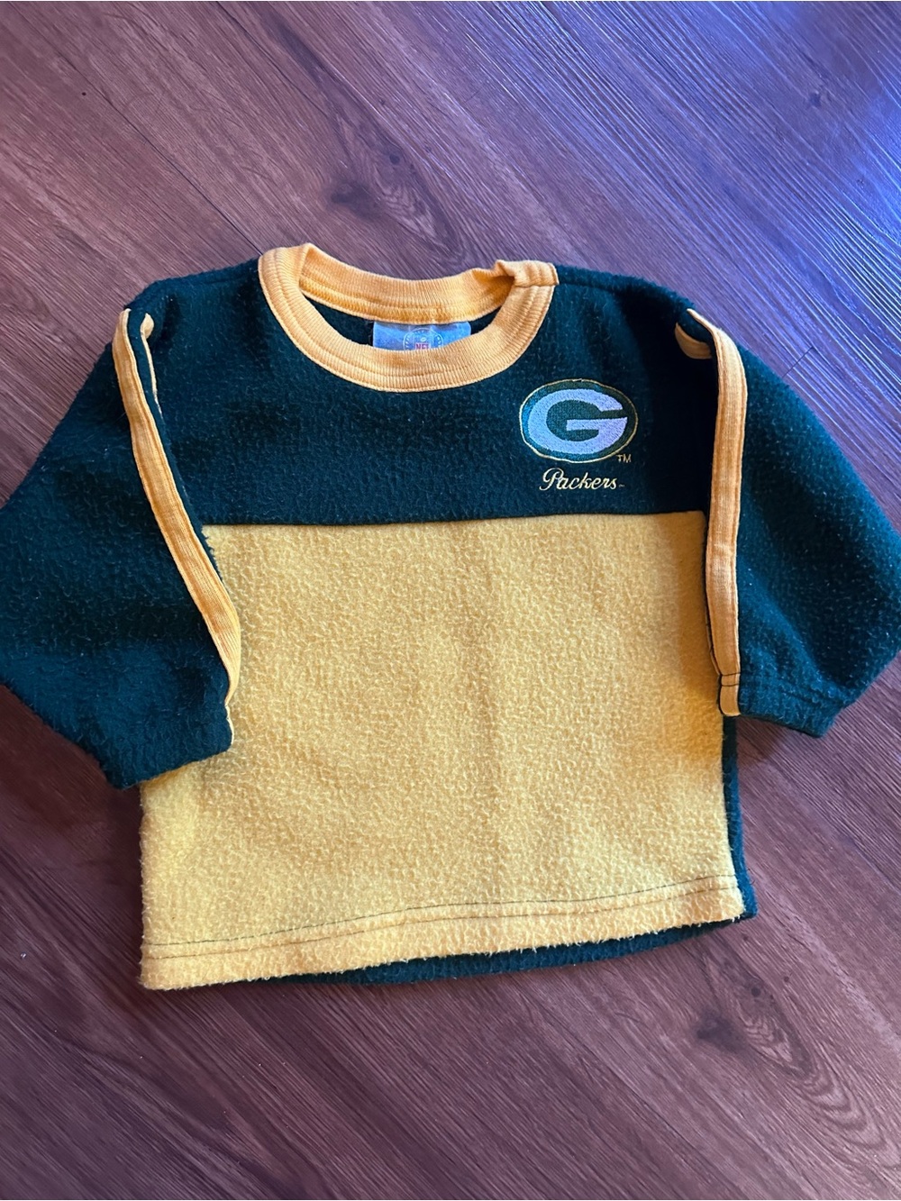 Vintage NFL Green Bay Packers Green and Gold Kids Fleece Sweater
